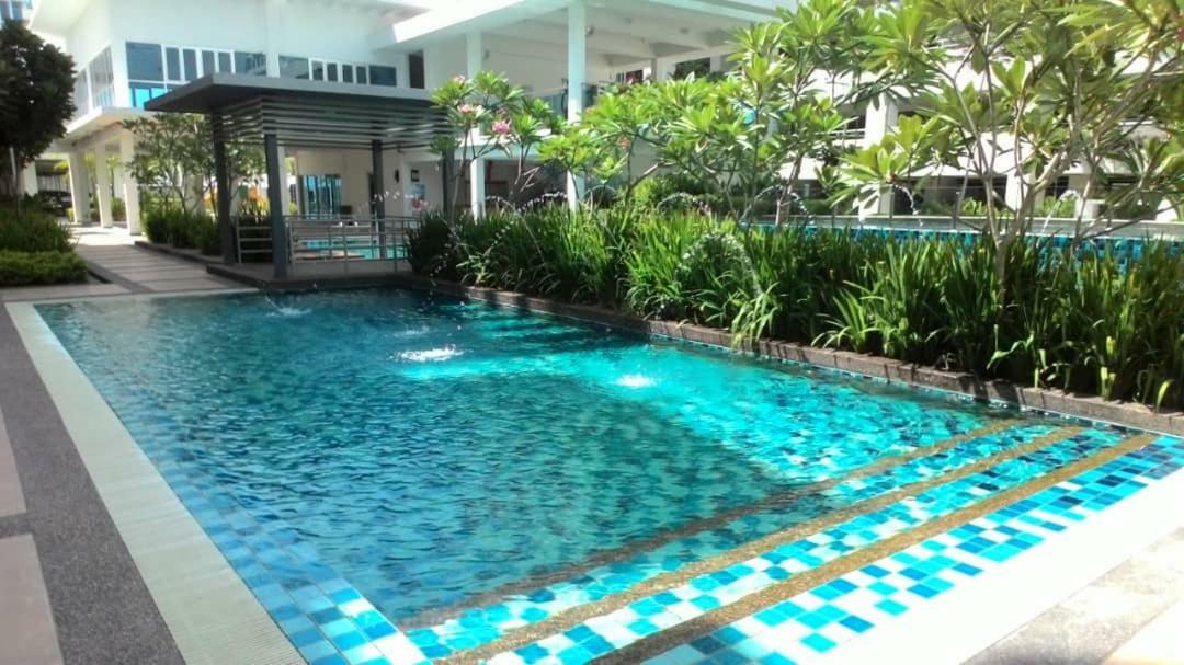 Homestay De Putra Kajang Exterior photo